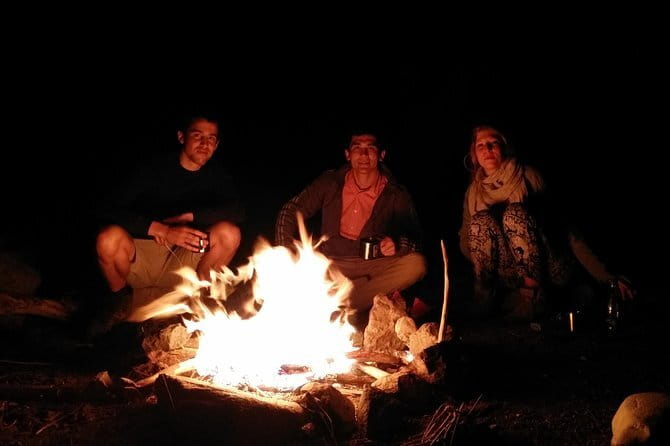 3-Day Chimgan Trekking Tour - Day two: Chetkumbel, petroglyphs, and Kubmel Pass