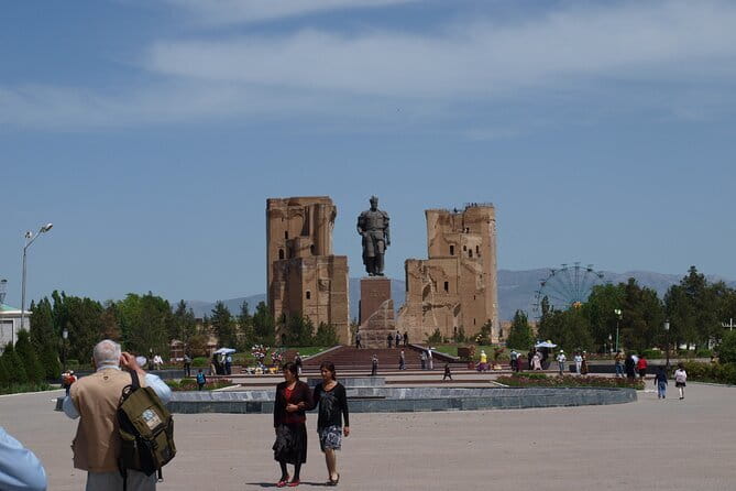A City Tour Of Samarkand: The Pearl Of The East - What the guiding is really like