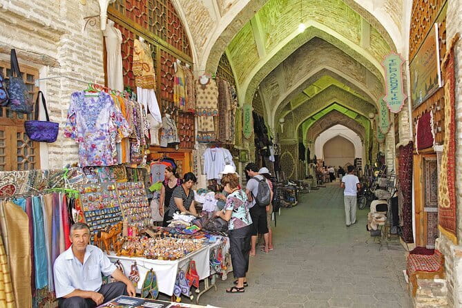 A Complete Chapter To Old Bukhara - Kosh Madrasa And Abdulaziz-Khan Madrasa