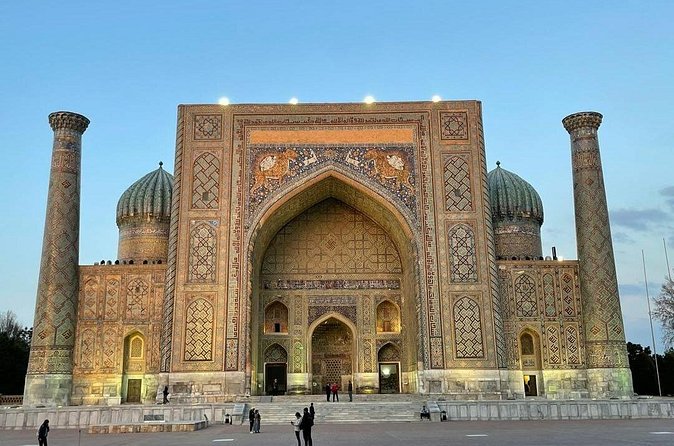 Ancient and Modern Tour in Samarkand with Transport - Shah-i-Zinda, Samarkand’s most detailed walk