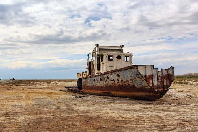 Aral Sea Adventures (2 day) - Cars, comfort, and the reality of the road