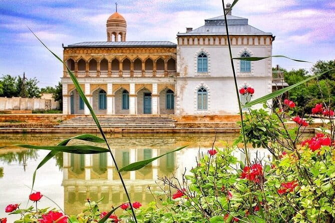 Beyond the Walls: Countryside Tour with Transport and Lunch - The Palace of Moon-like Stars, an unusual royal retreat