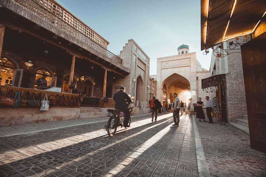 Bukhara: Full-Day Guided Tour with English-Speaking Guide - Key points to know before you book