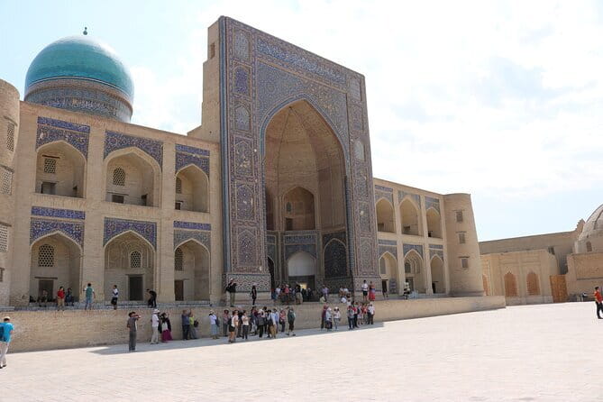 Bukhara: Private Guided Walking Tour with Hotel Pickup - Timing, walking, meals, and extra costs