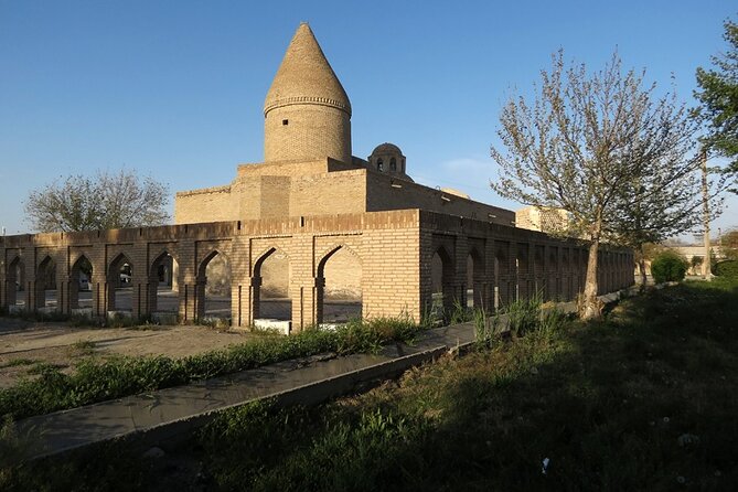Bukhara Walking Tour - Magoki Attori Mosque and the carpet museum