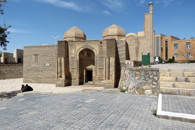 Bukhara Walking Tour - Entering the Ark, the emir’s winter residence