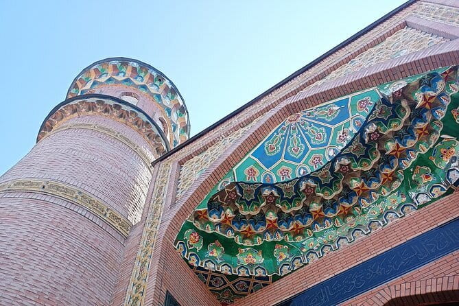 Fergana Valley 2-Day Private Tour - Rishtan pottery, from clay to everyday dishes