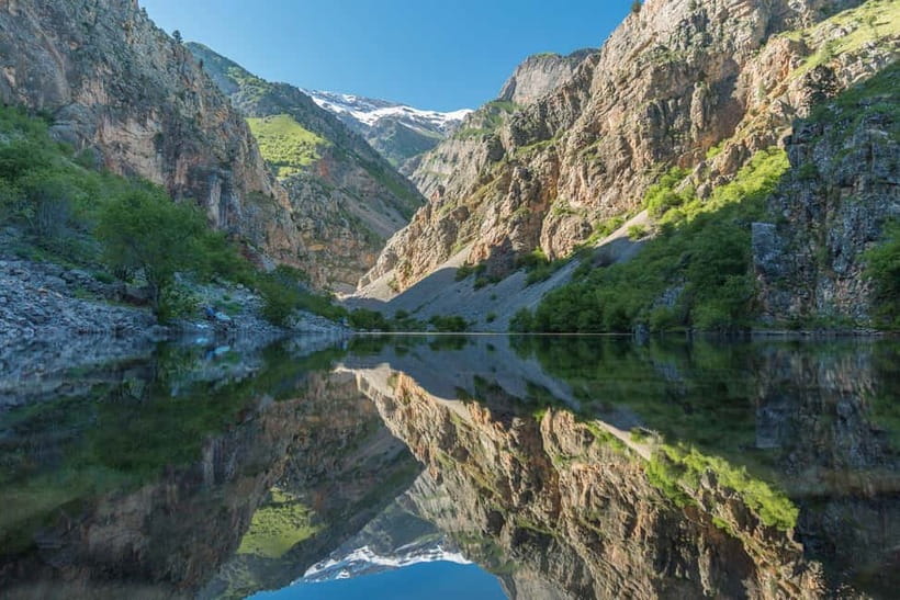 Jade Lake Tour from Tashkent - Walking to the first Jade Lake