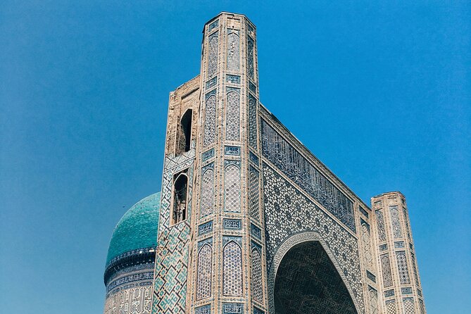 Samarkand City Tour with a Professional Photographer - Gur-i Amir: Timur’s mausoleum and a useful starting point