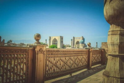 Historical Monuments Guided Walking Tour