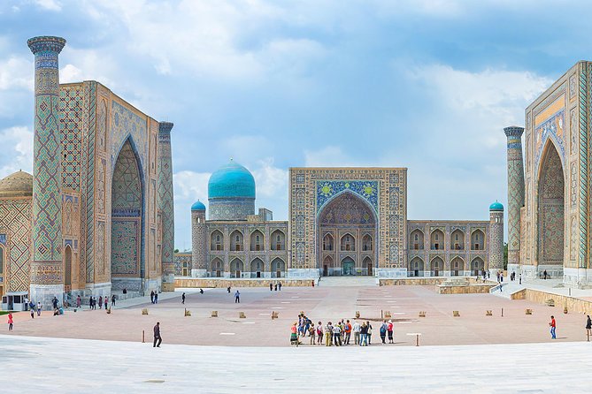 Samarkand One Day Tour - Departure From Tashkent - Siab Bazaar and the local flavor of the afternoon
