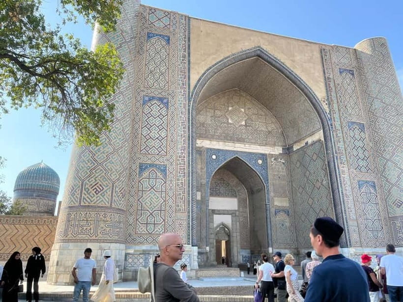 Samarkand One Day Tour: one day walking & group tour - Shah-i-Zinda finishes with the finest tilework