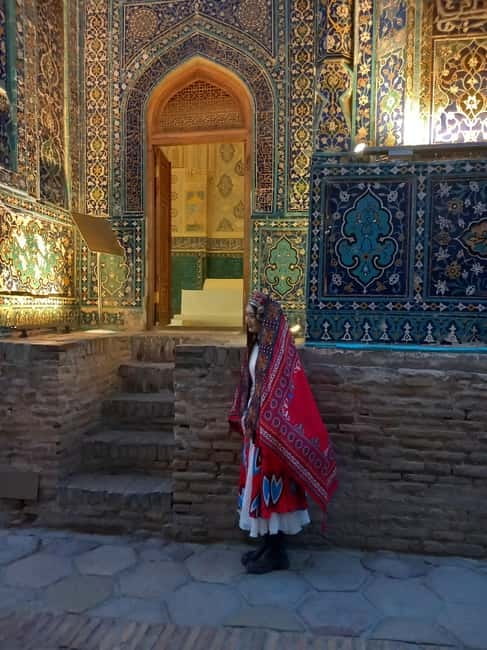 Samarkand One Day Tour: one day walking & group tour - Languages, group size, and booking details