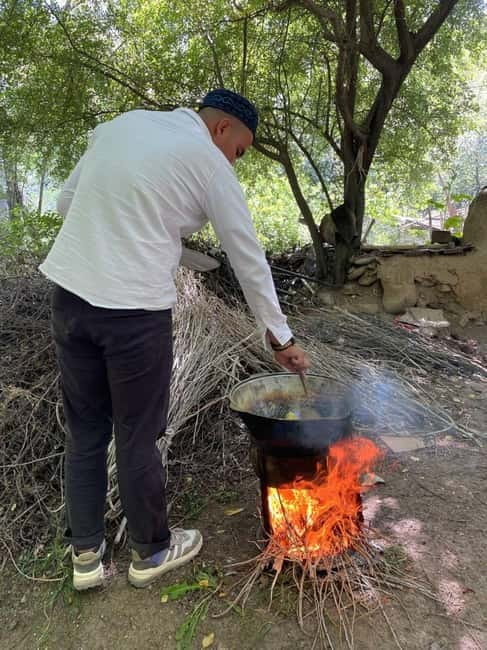 Samarkand: Uzbek Cooking Class in a Village Home - Entering a clay-brick home near Samarkand