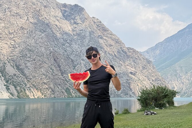 Seven Lakes Tajikistan: All-Inclusive Private Day Tour - Lunch, water, and the all-inclusive value
