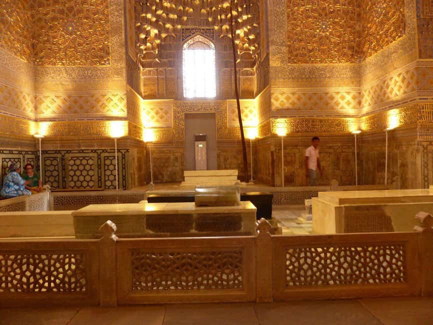 Sunset walking tour of Samarkand - Walking, transport, meals, and access