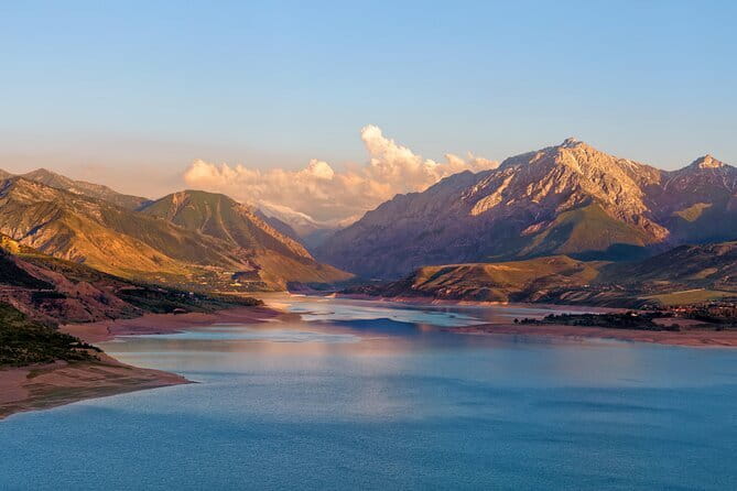 Tashkent Chimgan Mountains, Charvak Reservoir and Amirsoy Resort - Amirsoy Resort and the ride to 2,300 meters