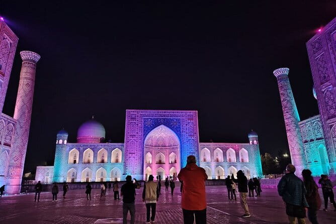 Tashkent city tour - The guides and the private-car advantage