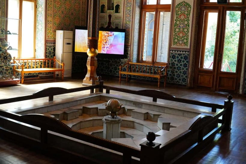 Tashkent: City Tour with Pro Photography, Lunch & Dinner - What the photography package is really worth