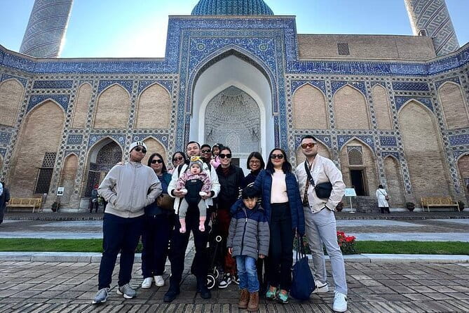 Tashkent City Tour - Amir Temur Square: a grand opening scene