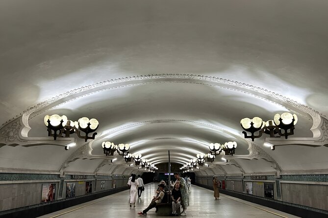 Tashkent Food and Metro Journey - What the guide adds to the experience