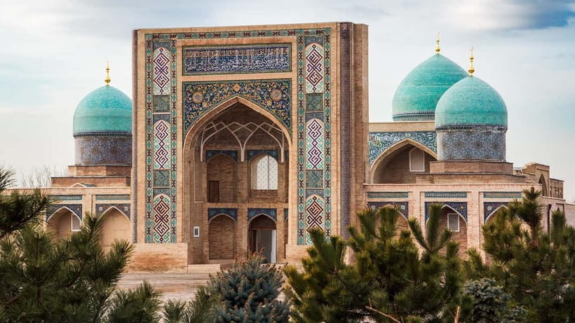 Tashkent: Private Full-Day City Tour on a Premium Car - Plov at Besh Qozon Pilaf Centre