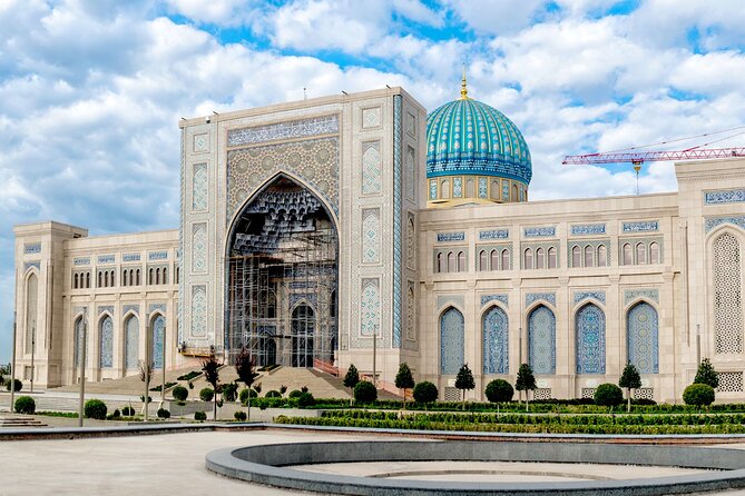 Tashkent Walking & Food Tour: Highlights + Local Flavors - Key points at a glance