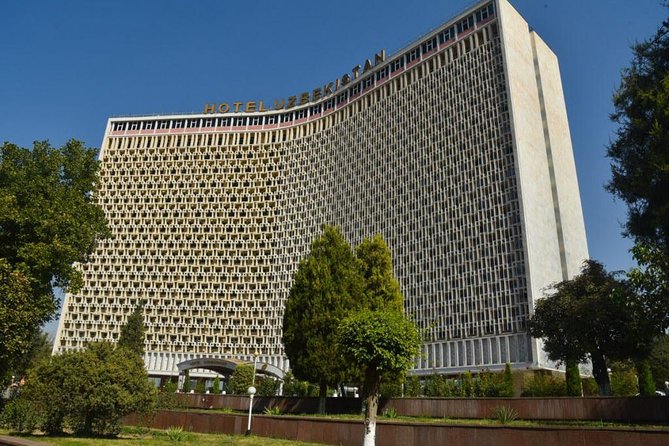 Tashkent Walking Tour with Local Lady / Gentleman - Independence Square and the Soviet-era center