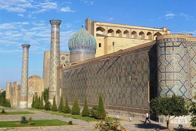 The Golden City of Samarkand: A Self-Guided Audio Tour - The Registan, Samarkand’s grandest pause