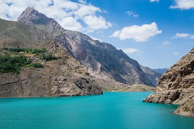 Tour From Samarkand To Tajikistan: Seven Lakes - The mountain road is the real trade-off